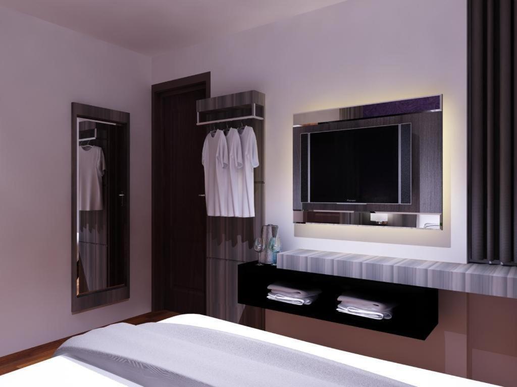 Neotel Hotel City Centre Tanjung Redep Exterior foto