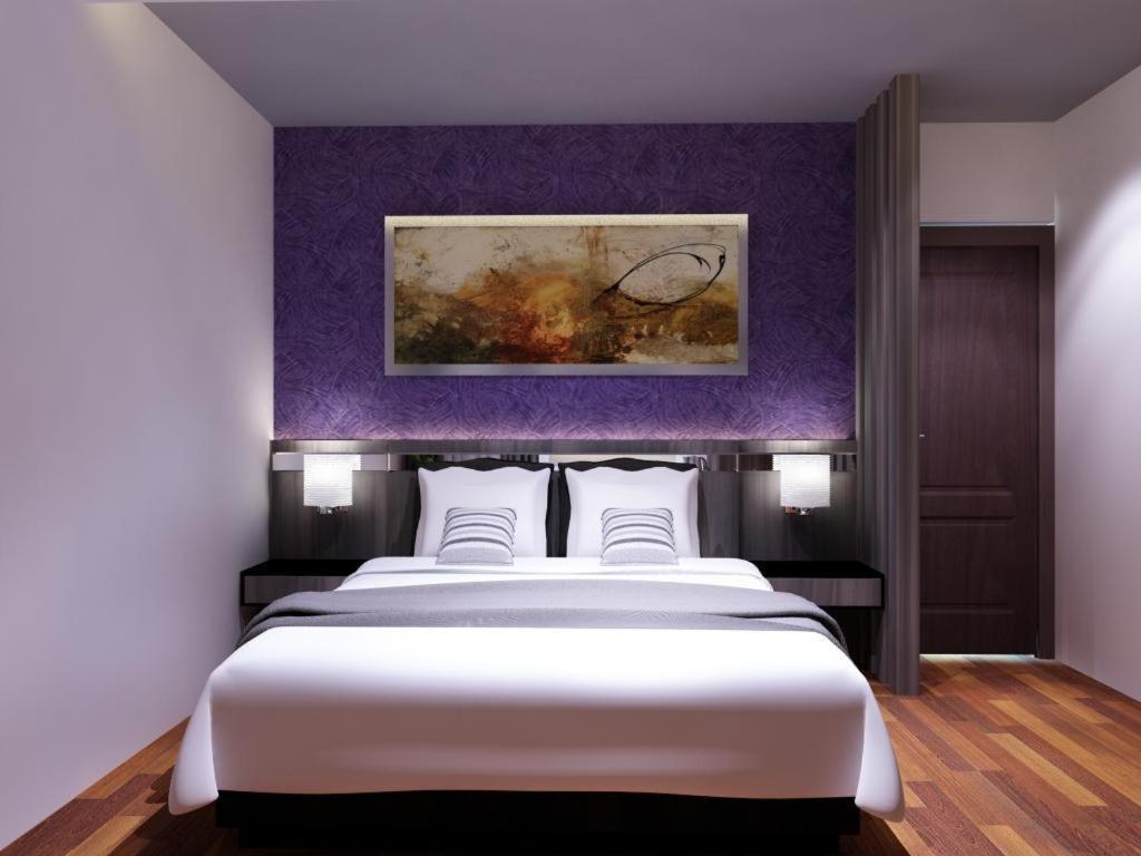 Neotel Hotel City Centre Tanjung Redep Exterior foto