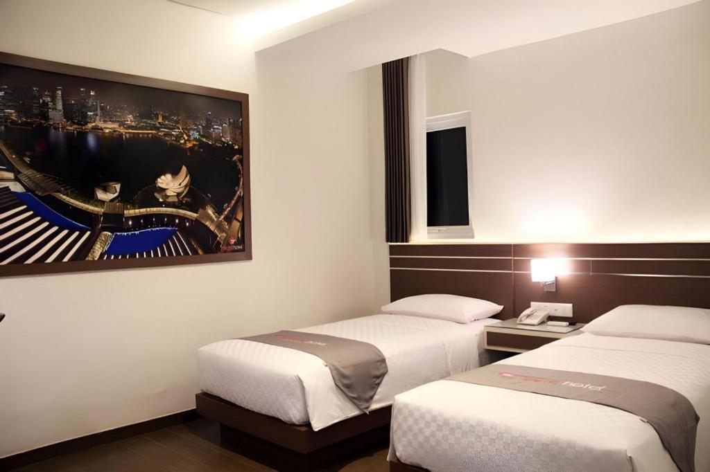 Neotel Hotel City Centre Tanjung Redep Exterior foto