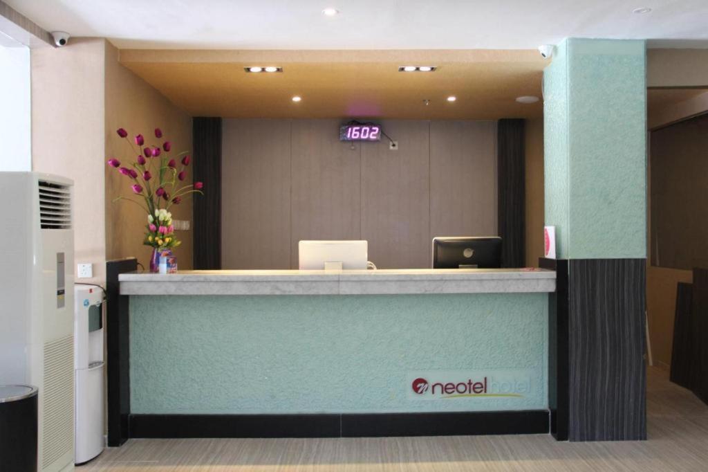 Neotel Hotel City Centre Tanjung Redep Exterior foto