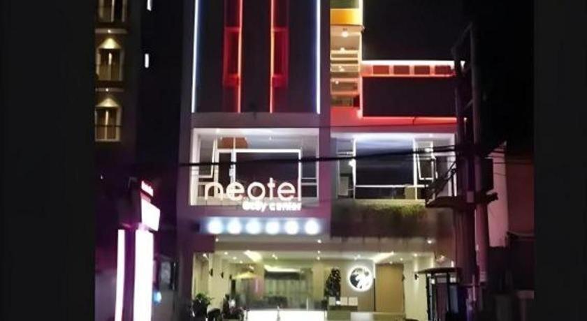 Neotel Hotel City Centre Tanjung Redep Exterior foto