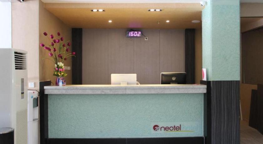 Neotel Hotel City Centre Tanjung Redep Exterior foto