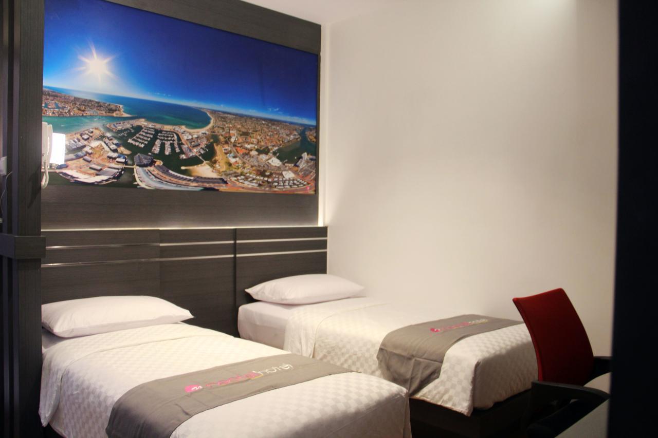 Neotel Hotel City Centre Tanjung Redep Exterior foto